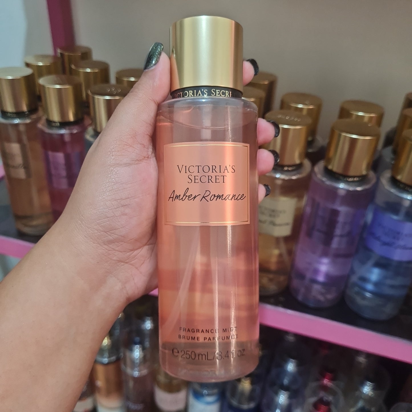 Victoria's Secret mists from US