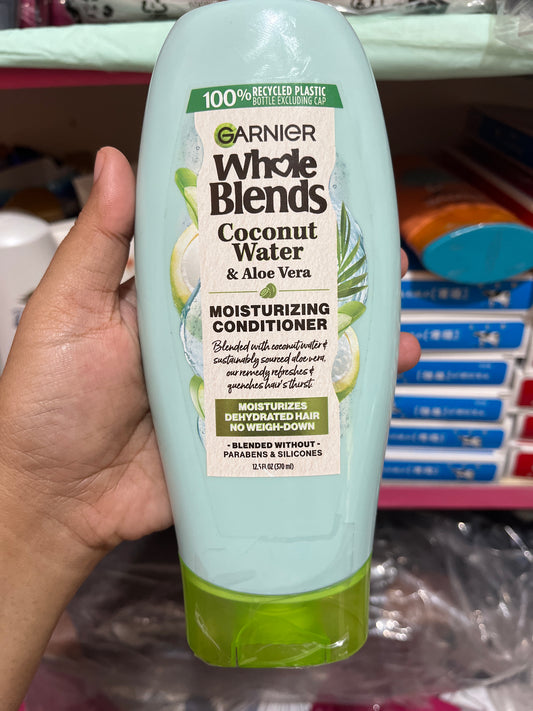 Garnier whole blends coconut water conditioner 370ml
