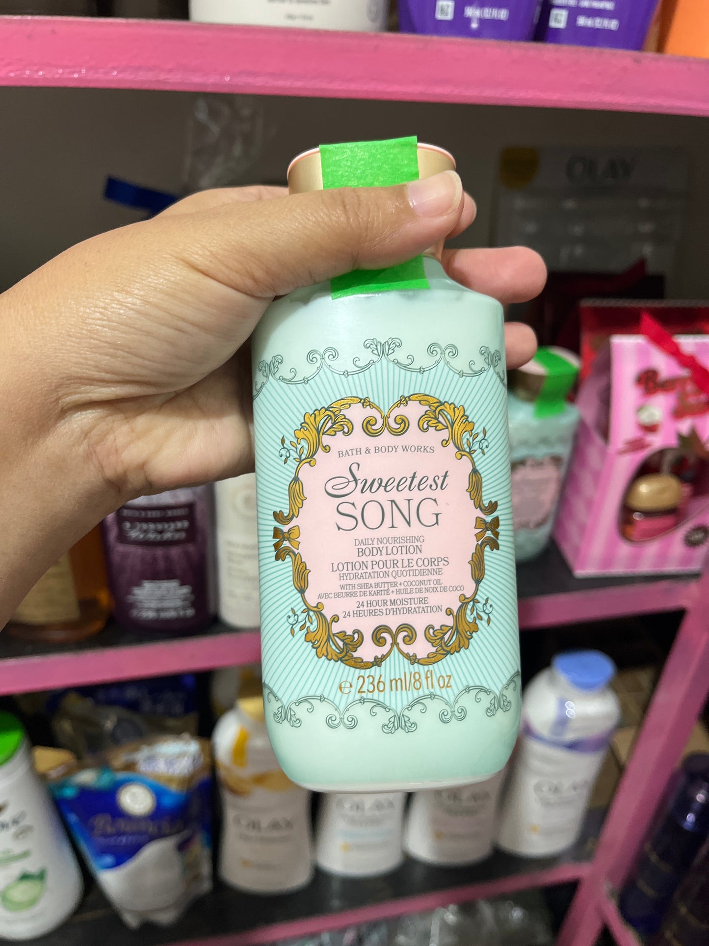 Bath and bodyworks lotion and body creams