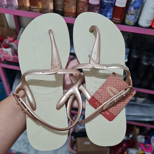 HAVAIANAS TWIST SANDALS